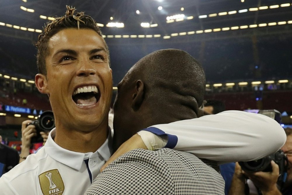 Cristiano Ronaldo podría salir del equipo blanco por 180 millones. AFP
