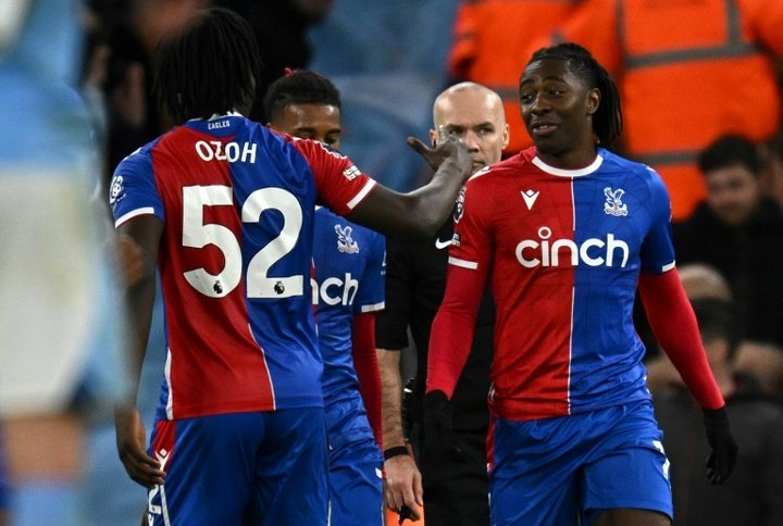Olise's late penalty rocks City as Palace hold champions