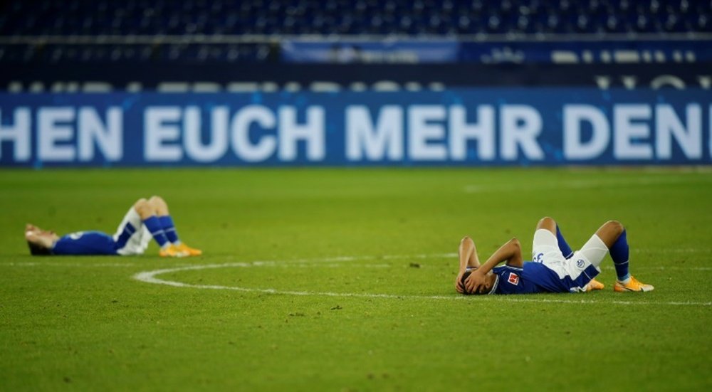 El Schalke 04 confirmó un positivo en COVID-19 en su plantilla. AFP