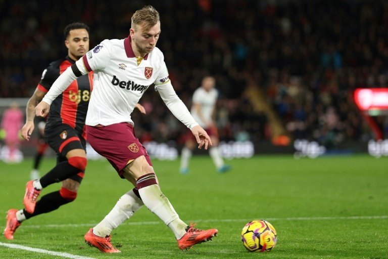 Malas noticias para el todo del West Ham: fractura en el pie de Bowen