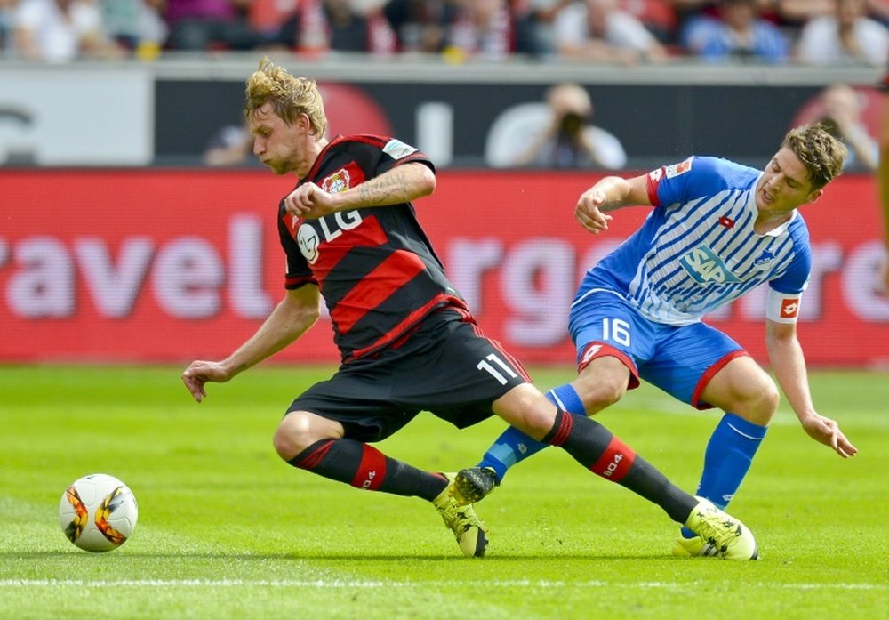 Pirmin Schwegler podría abandonar el Hoffenheim en verano. AFP/Archivo