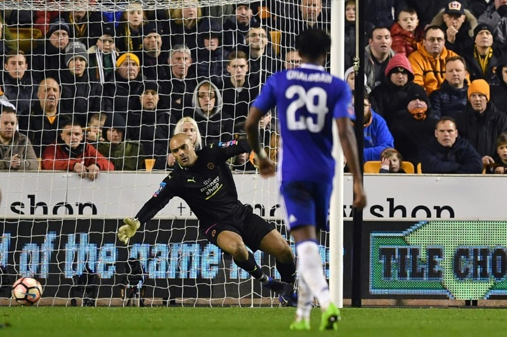 A Carl Ikeme le diagnosticaron leucemia hace un año. AFP/Archivo