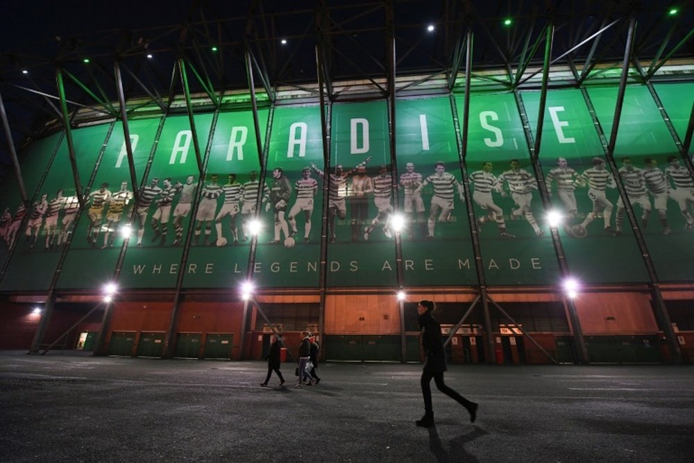 El Celtic Park vibró con el 'You'll Never Walk Alone'. AFP