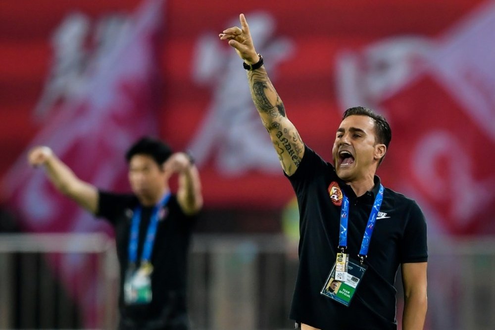 Cannavaro debutó con China con derrota y eliminación. AFP