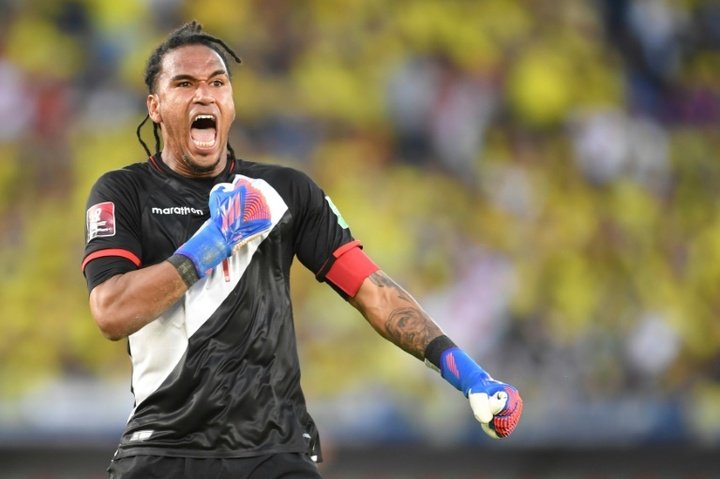 Le Pérou bat la Colombie et prend une option