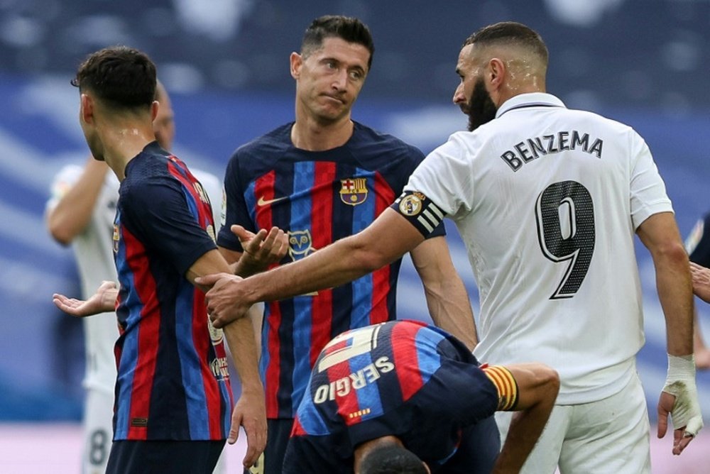 Daily Mail atiza al Barça y al Madrid. AFP
