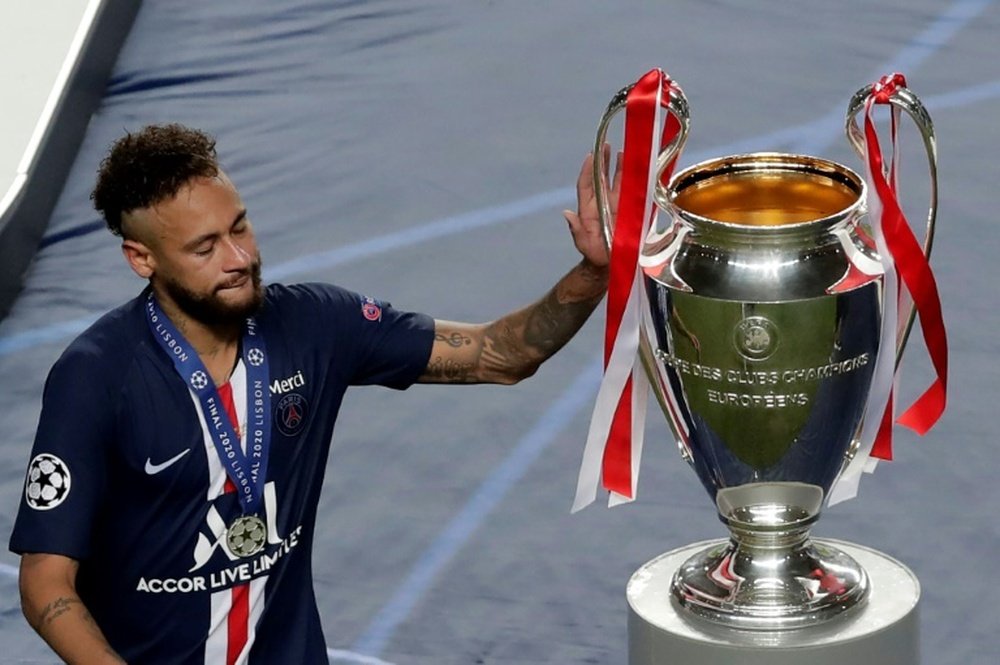 Neymar quer permanecer no PSG segundo a imprensa francesa. AFP