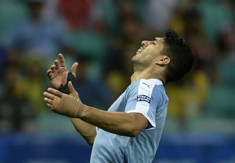 Por que Suárez é desfalque do Uruguai contra o Brasil nas eliminatórias?. AFP