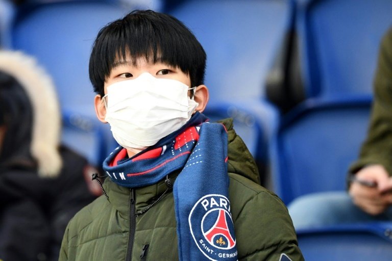 El coronavirus podría sentirse en el PSG-Borussia de Champions. AFP