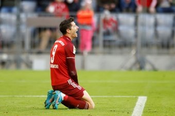 En el Camp Nou le dan casi por perdido: el Bayern confía en renovarle. AFP