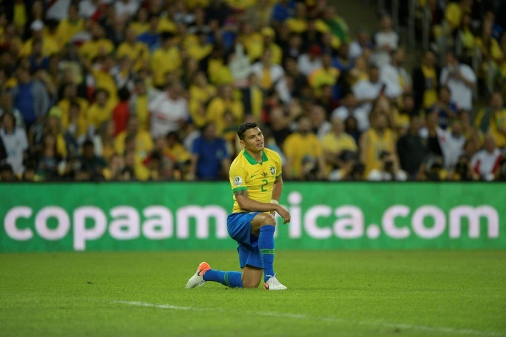 Las críticas de Thiago Silva han obtenido respuesta. AFP/Archivo