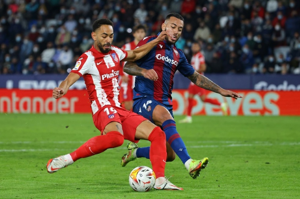 Matheus Cunha cuenta con el mejor promedio goleador del Atlético. AFP