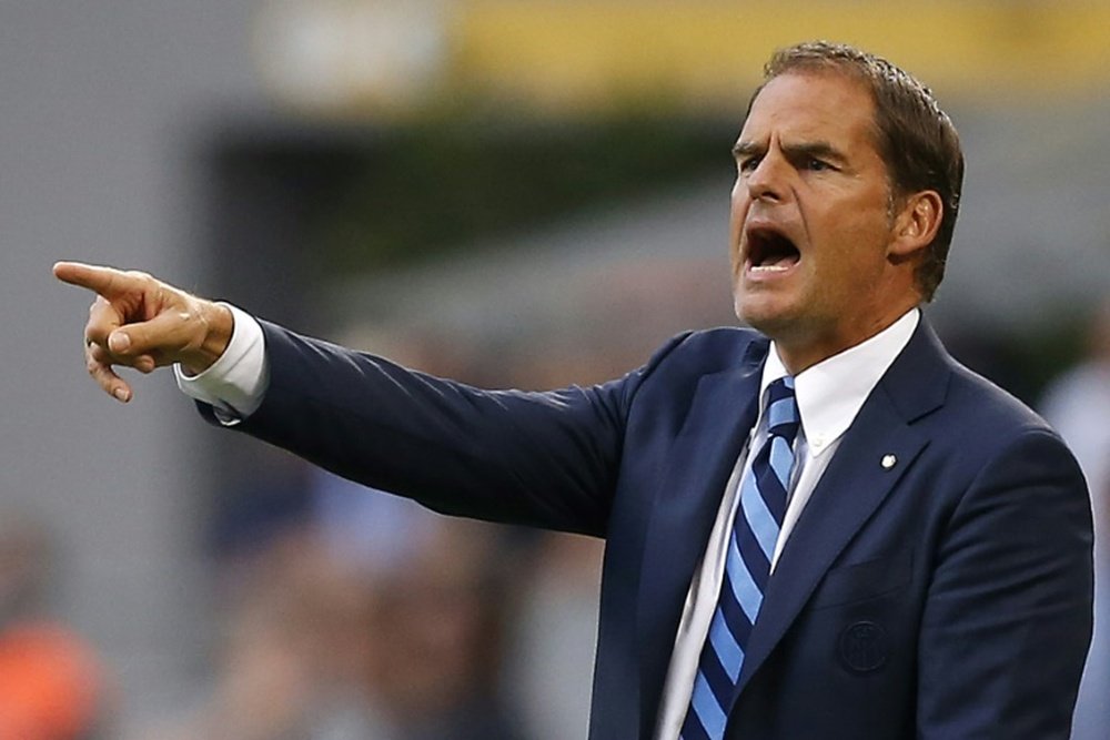 Frank de Boer continúa en el Crystal Palace pese a las críticas. AFP