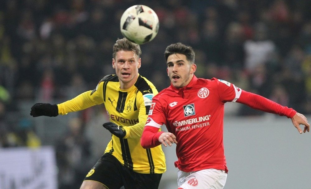 Łukasz Piszczek veut finir avec Dortmund. AFP