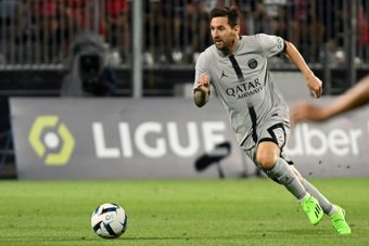 Messi é a grande supresa na lista pela Bola de Ouro.AFP