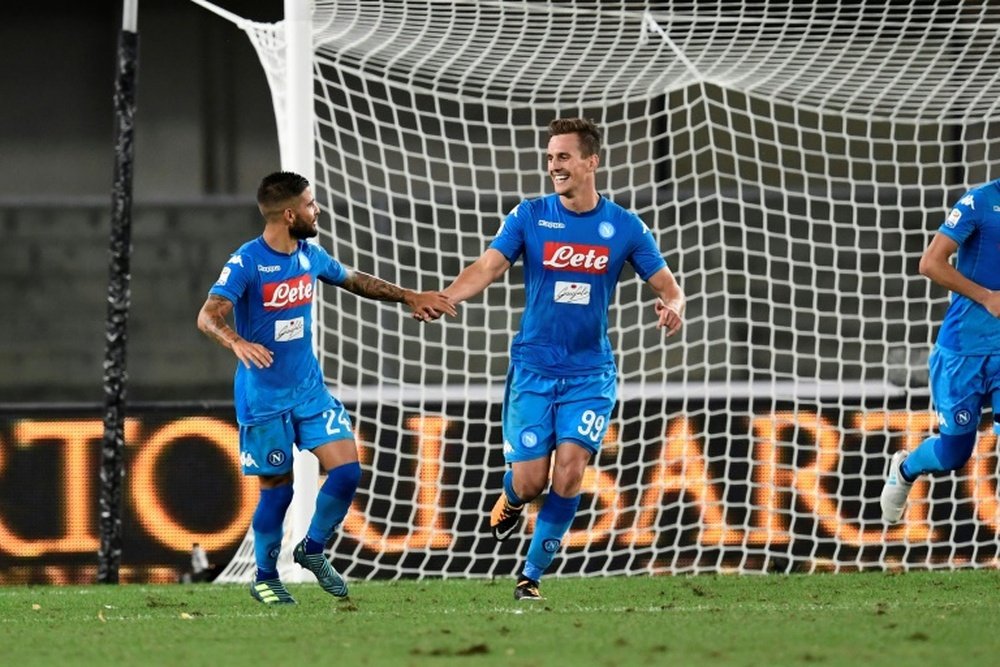 O Napoli bateu o Chievo por 2-1. AFP