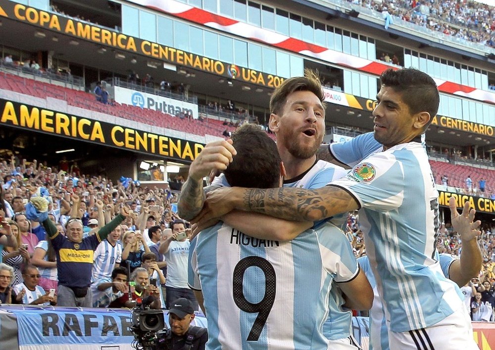 Messi-Higuaín, ¿se acabó la conexión?. AFP