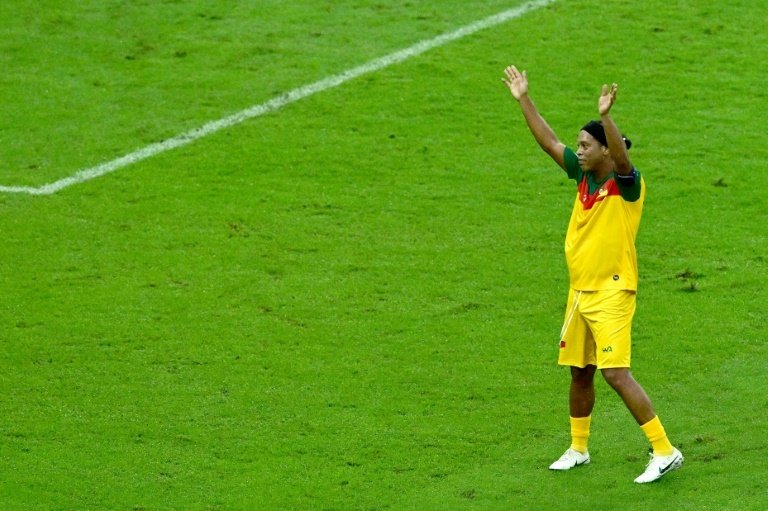 Ronaldinho abandona a Brasil: 