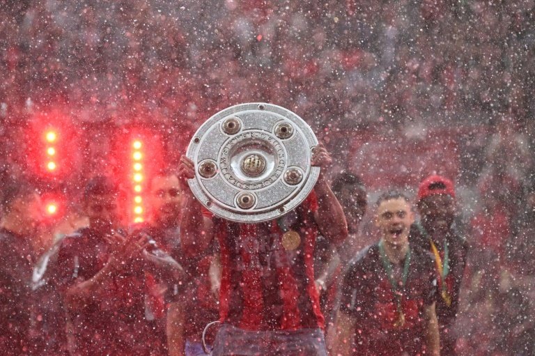 El Bayer Leverkusen defiende el título de campeón. AFP