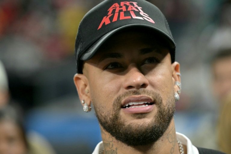 Preocupação para Neymar: Santos volta ao Z-4 e o fantasma da Série B reaparece