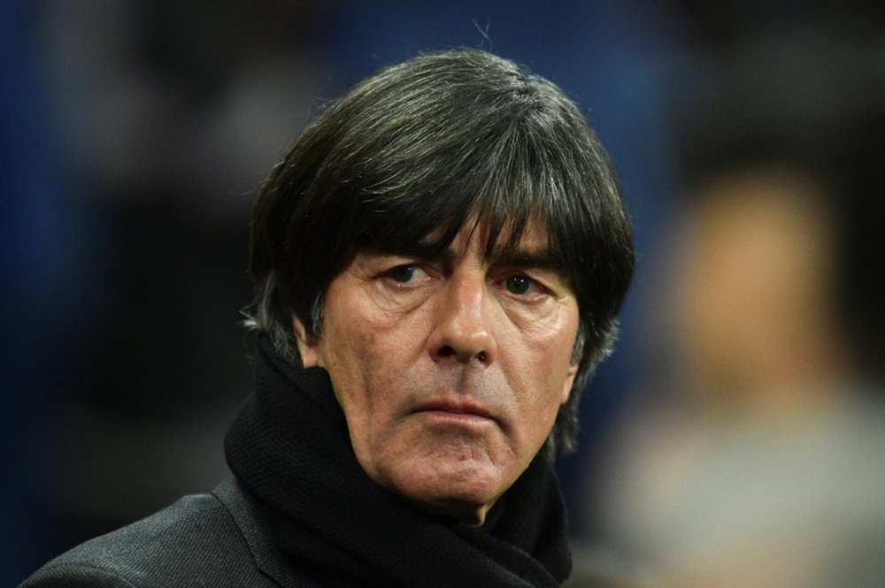 El técnico alemán pierde a cuatro jugadores importantes antes del choque frente a Brasil. AFP