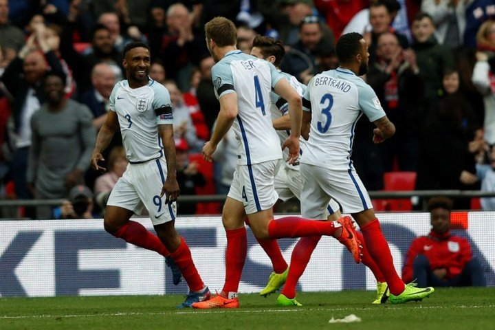 Angleterre : Defoe ravi par son retour en sélection