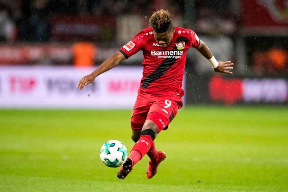 Le Jamaïcain de Leverkusen Leon Bailey face à Brême. AFP