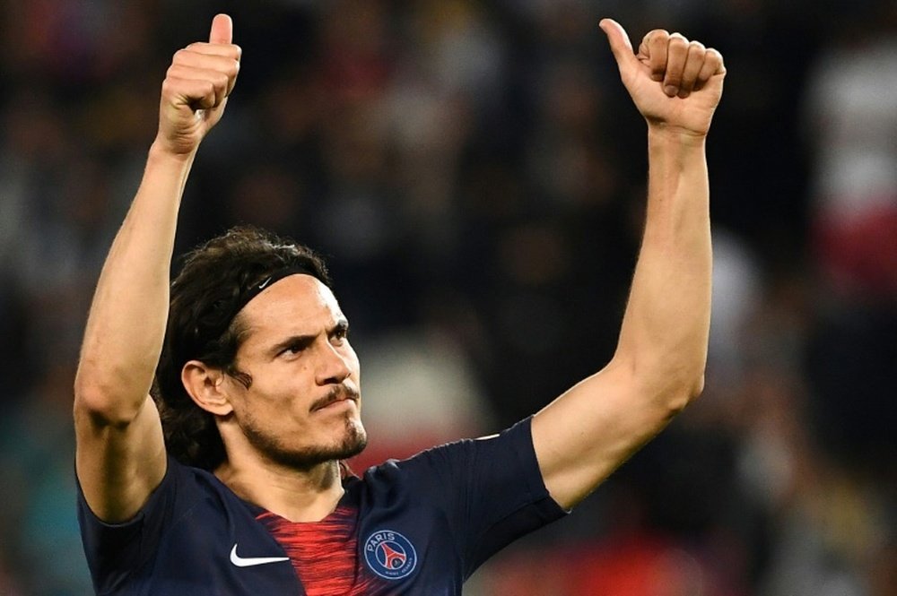 El United quiere llevarse a Cavani a coste cero. AFP