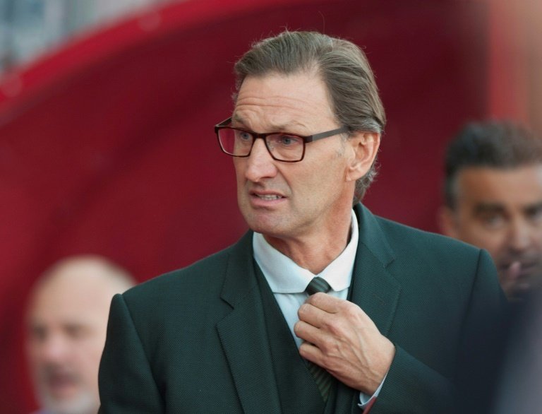Tony Adams narró sus peores momentos por culpa del alcohol. AFP