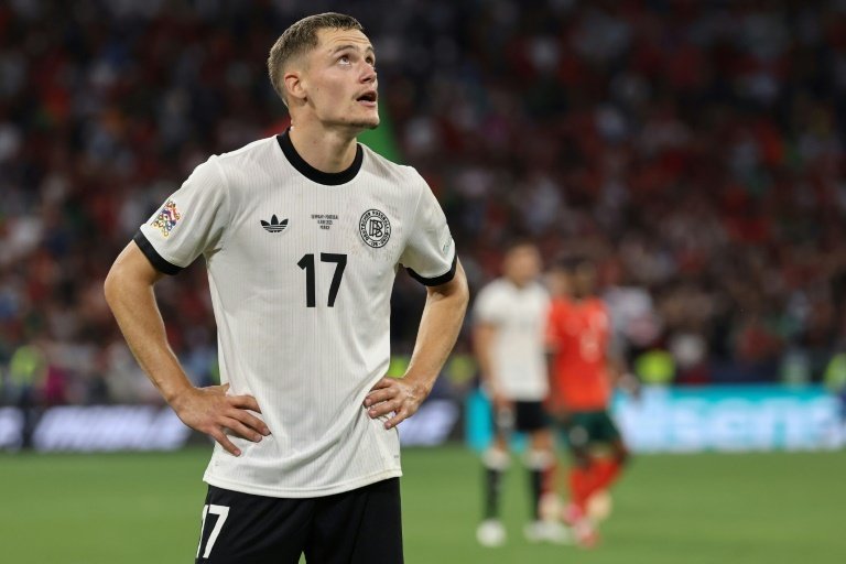 Liverpool's hopes of signing Florian Wirtz have encountered fresh complications as a dispute over training compensation threatens to further complicate negotiations with Bayer Leverkusen.