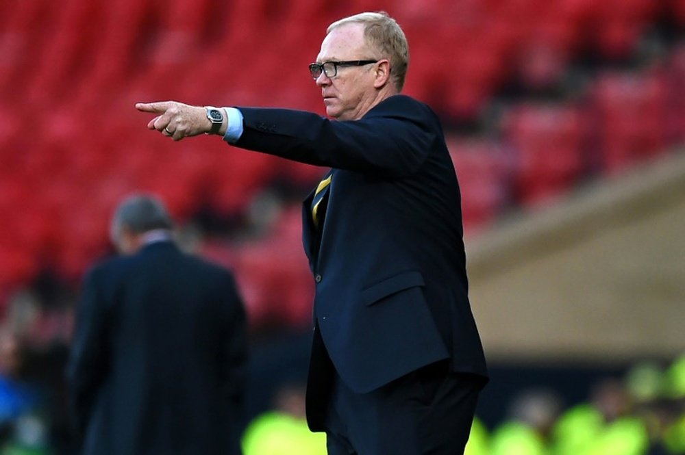 Alex McLeish, despedido de la Selección Escocesa. AFP