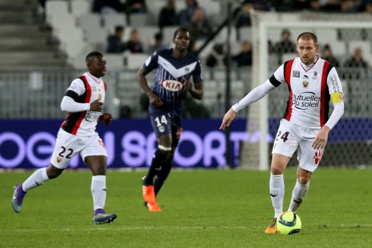 El Girondins 'seca' al Niza