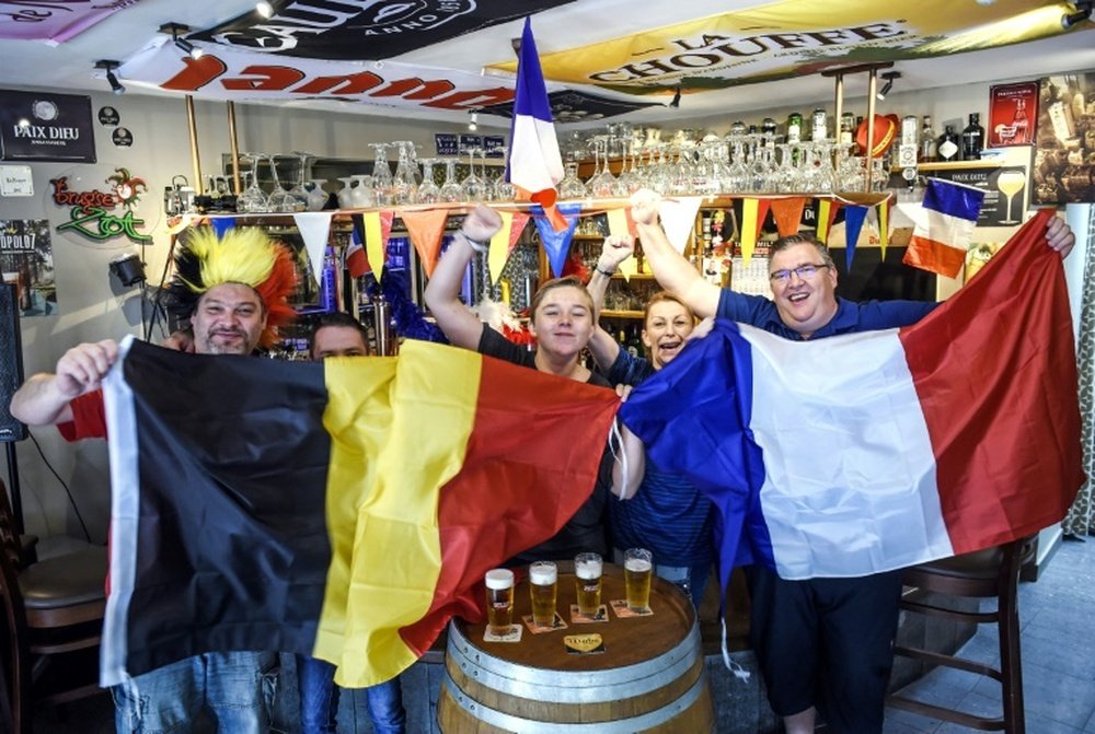Franceses y belgas se verán las caras en una de las semifinales del Mundial. AFP