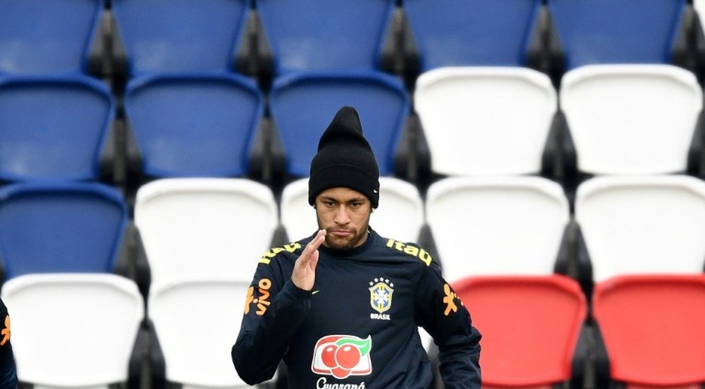 L'attaquant brésilien Neymar lors dun entraînement avec le Brésil. AFP