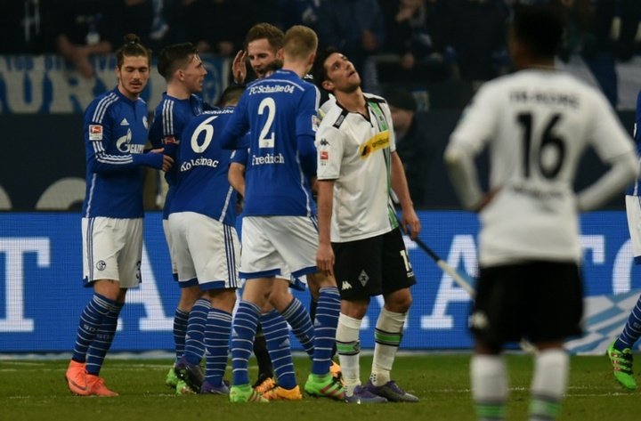 Allemagne : Schalke double Mönchengladbach et s'approche du podium