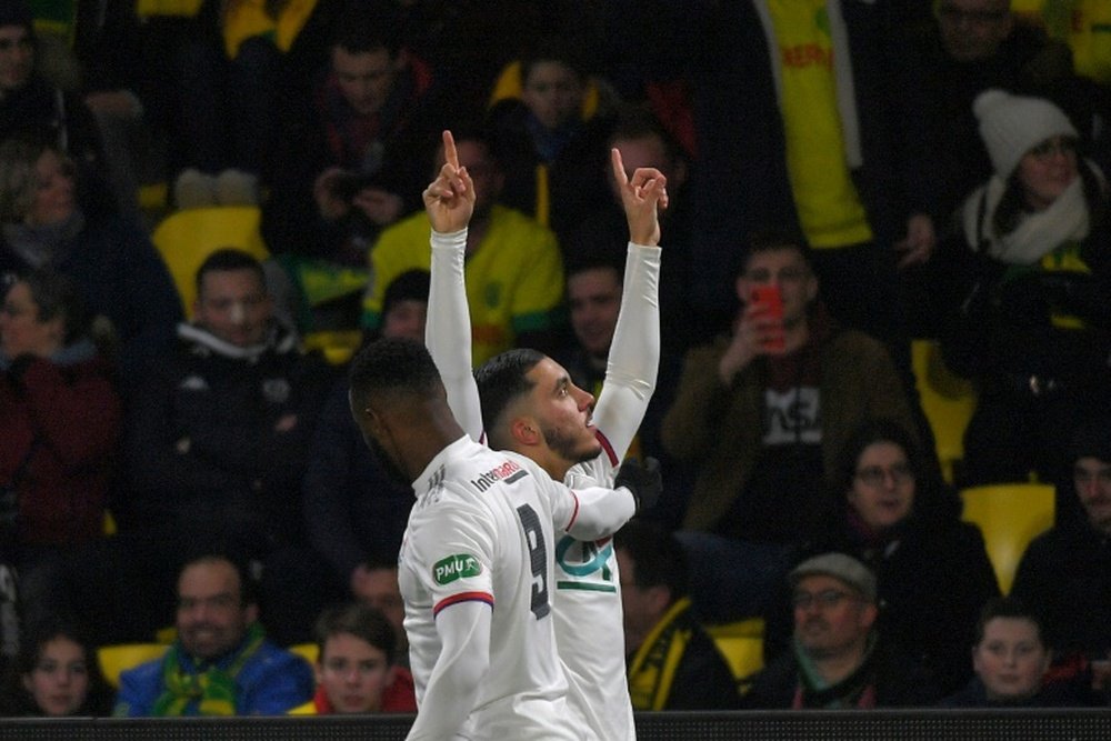 Cherki hizo su primer gol en la Ligue 1 más joven que Benzema. AFP