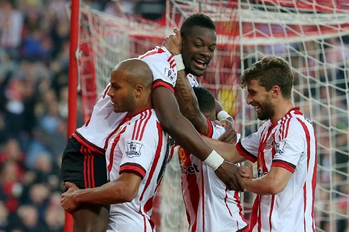 Everton y West Ham pretenden a Koné, del Sunderland