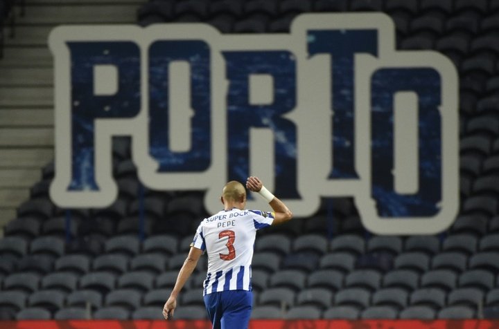Porto confirma lesão de Pepe