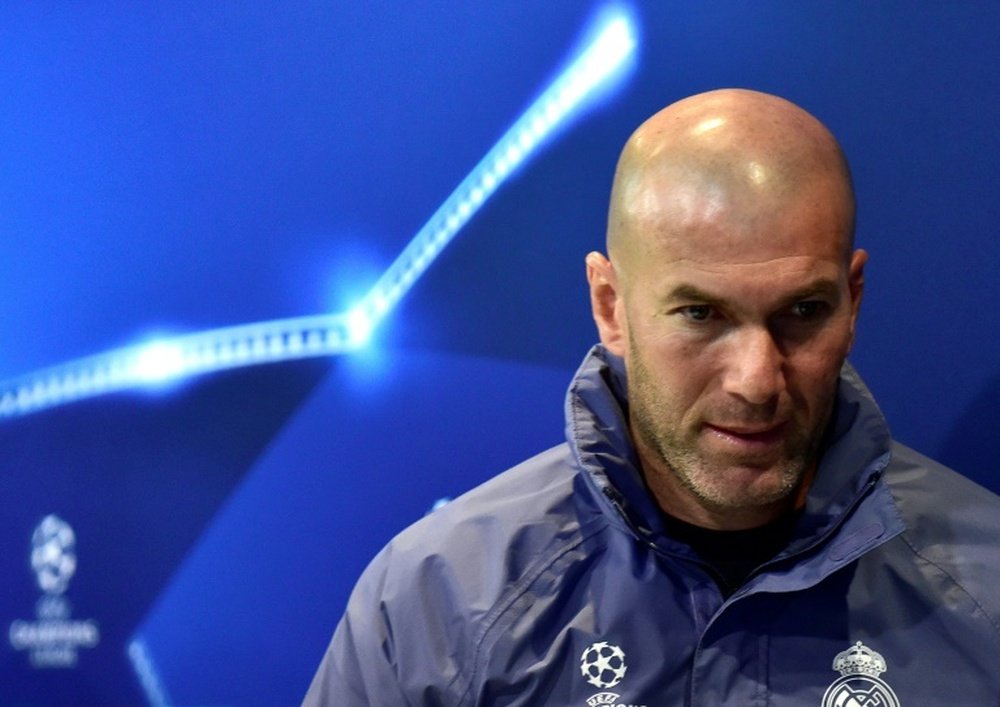 L'entraîneur du Real Zinédine Zidane en conférence de presse, le 14 février 2017 à Madrid. AFP