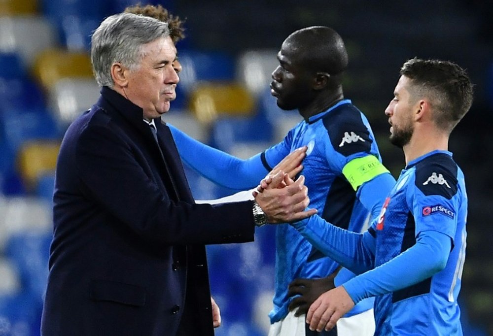Ancelotti diz que não vai pedir para sair do Napoli. AFP