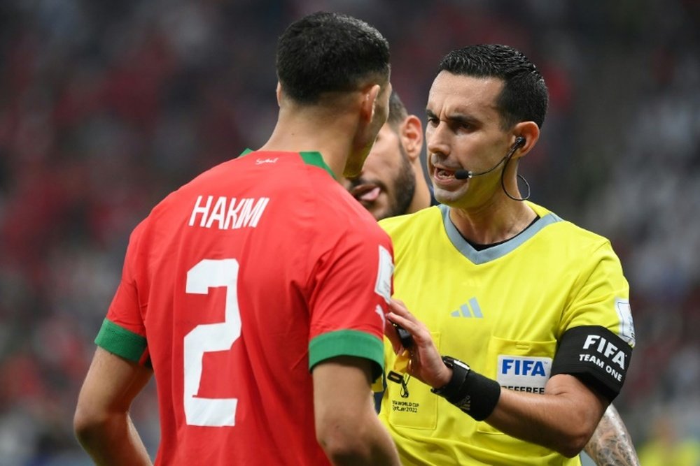 Achraf Hakimi went after the referee after the game. AFP
