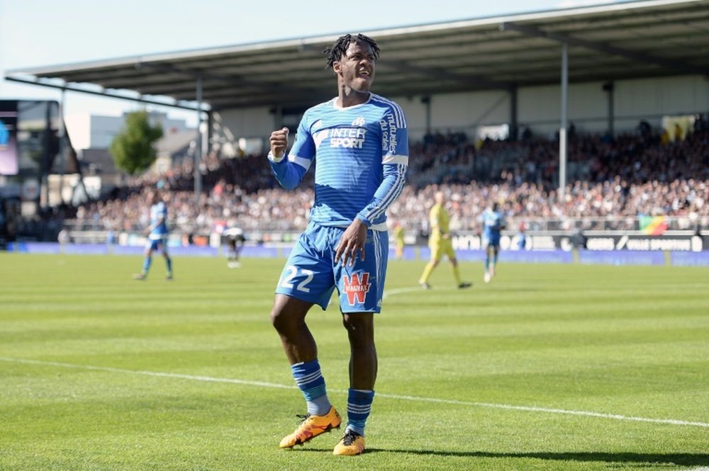 Batshuayi celebrates scoring for Marseille against Angers. BeSoccer