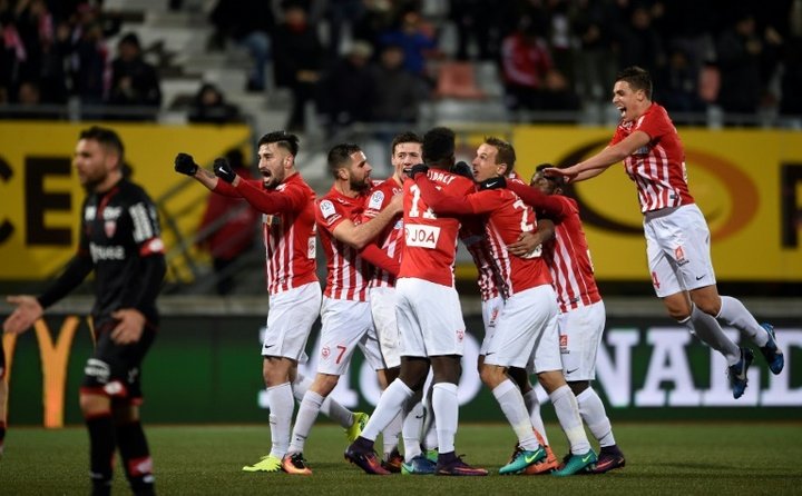 Ligue 1 :Fin de série pour Dijon, battu à Nancy