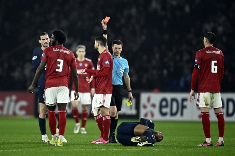 Benoît Bastien dirigirá el Georgia-España. AFP