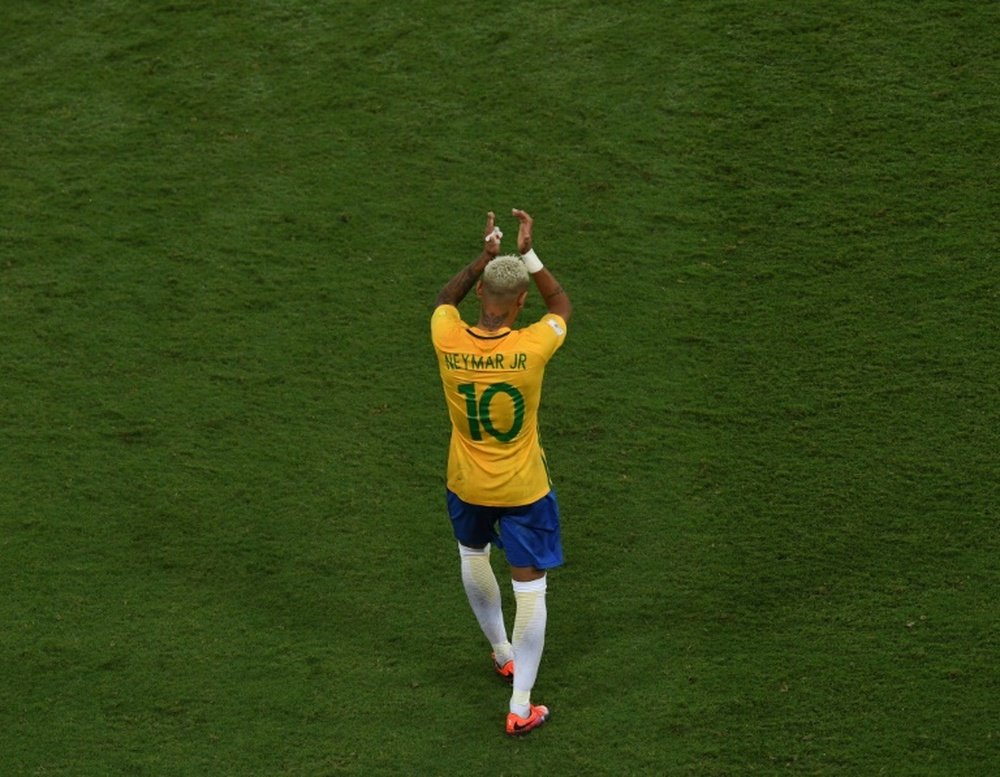 Un but et 2 passes décisives pour Neymar qui a contribué à la large victoire du Brésil. AFP