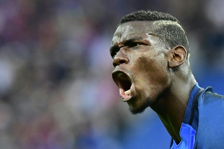 La joie rageuse de Paul Pogba après son but contre l'Islande en quart de finale de l'Euro, le 3 juillet 2016 au Stade de France