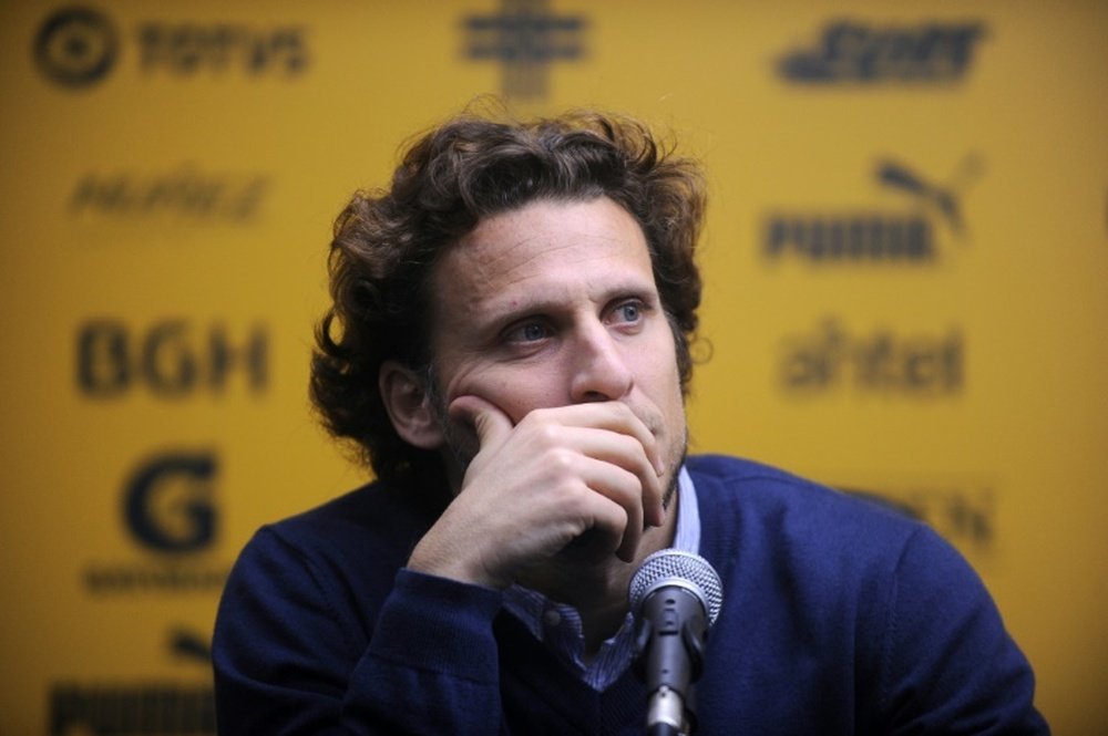 Lattaquant uruguayen Diego Forlan, le 14 juin 2016 à Montevideo