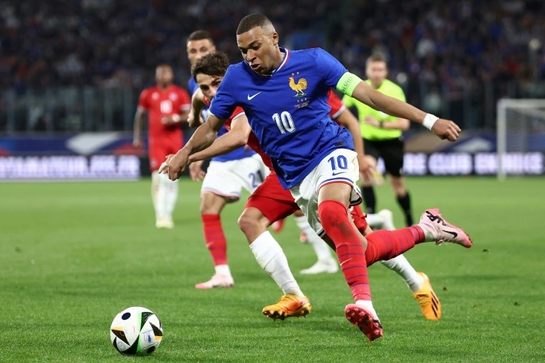Max Eberl criticó el fichaje de Kylian Mbappé por el Real Madrid. AFP
