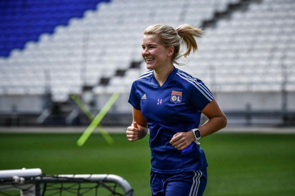Hegerberg volverá a sentirse futbolista tras 20 meses. AFP