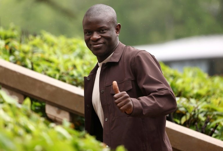 According to journalist Fabrizio Romano, Premier League side West Ham have contacted Al-Ittihad in a bid to sign N'Golo Kante, who played for Chelsea in the English top-flight.